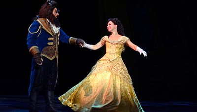 JAMES SNYDER & JESSICA GROVE Photo