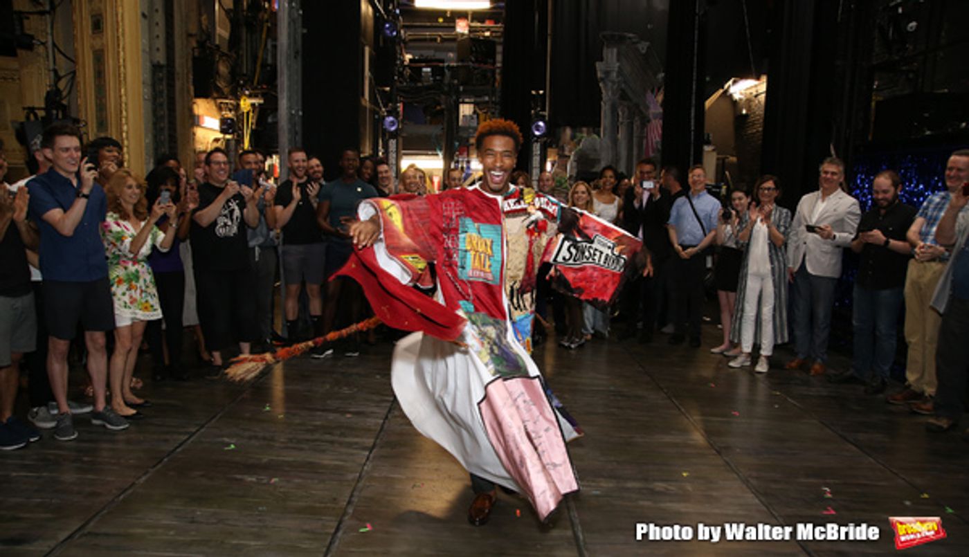 Photo Coverage: Inside the Legacy Robe Ceremony for HEAD OVER HEELS  Image