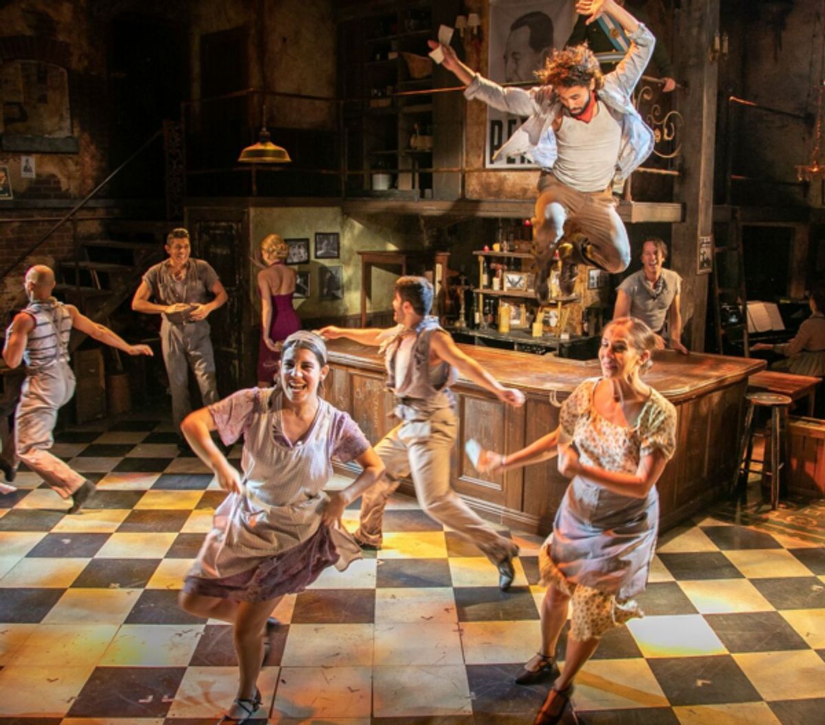 Trent Saunders and Ensemble
 at 