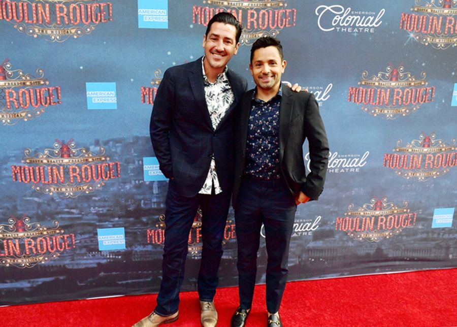 Photo Flash: Stars Hit the Red Carpet at the Grand Re-Opening of Boston's Colonial Theatre Image