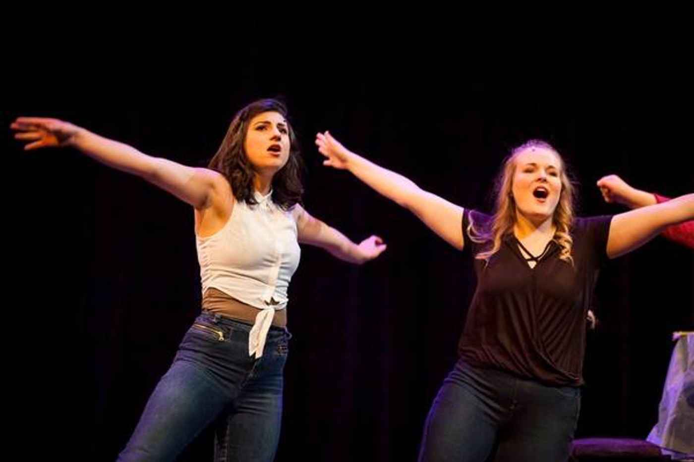 Photo Flash: FOOTLOOSE at Summer Place Theatre  Image