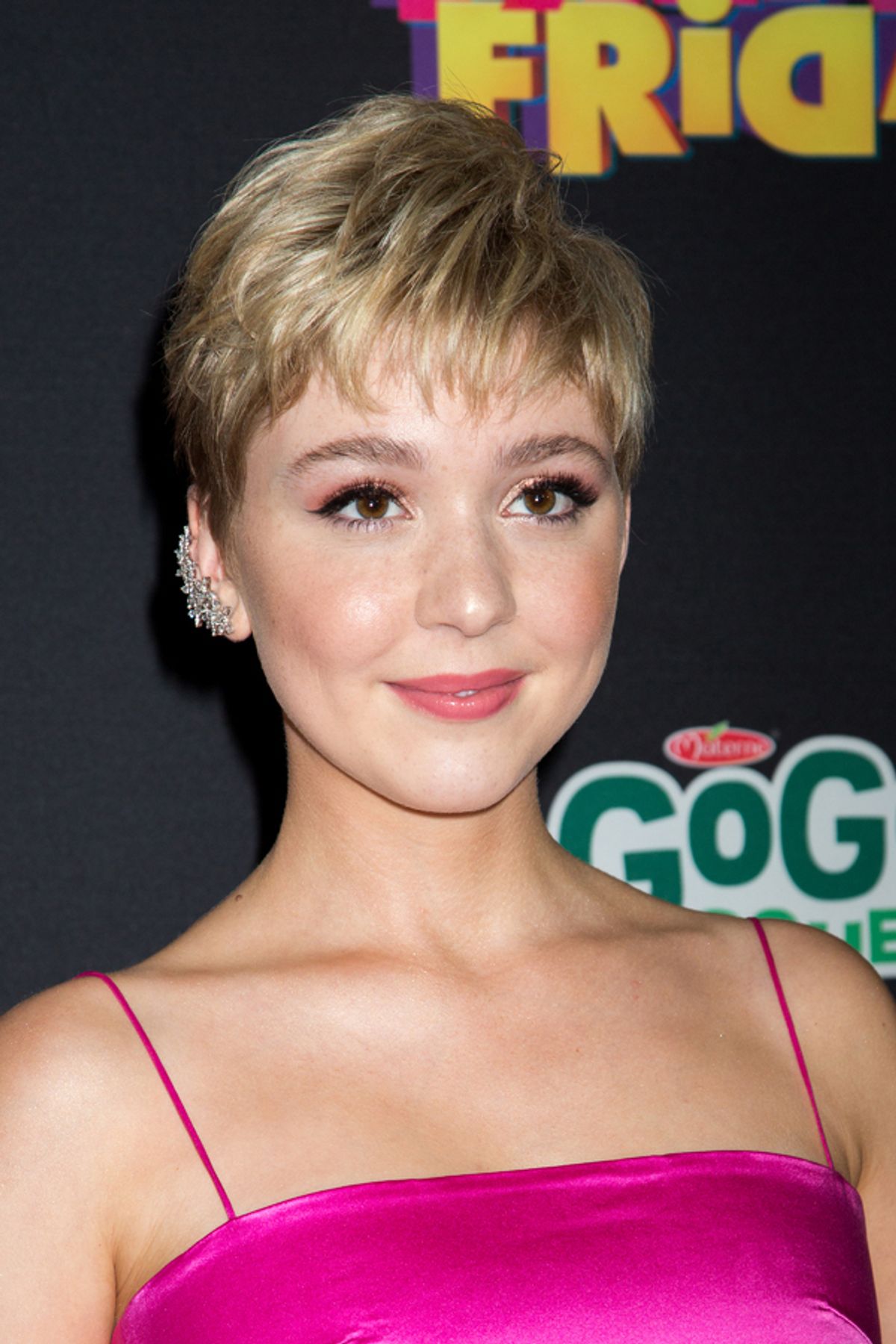 Cozi Zuehlsdorff at 
