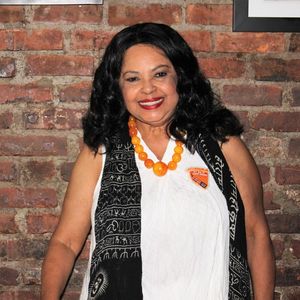 Lynda Gravatt @ BroadwayWorld Lynda Gravatt Photo