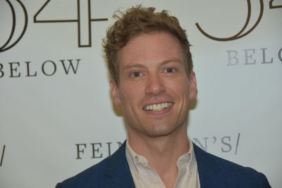 Barrett Foa  Photo