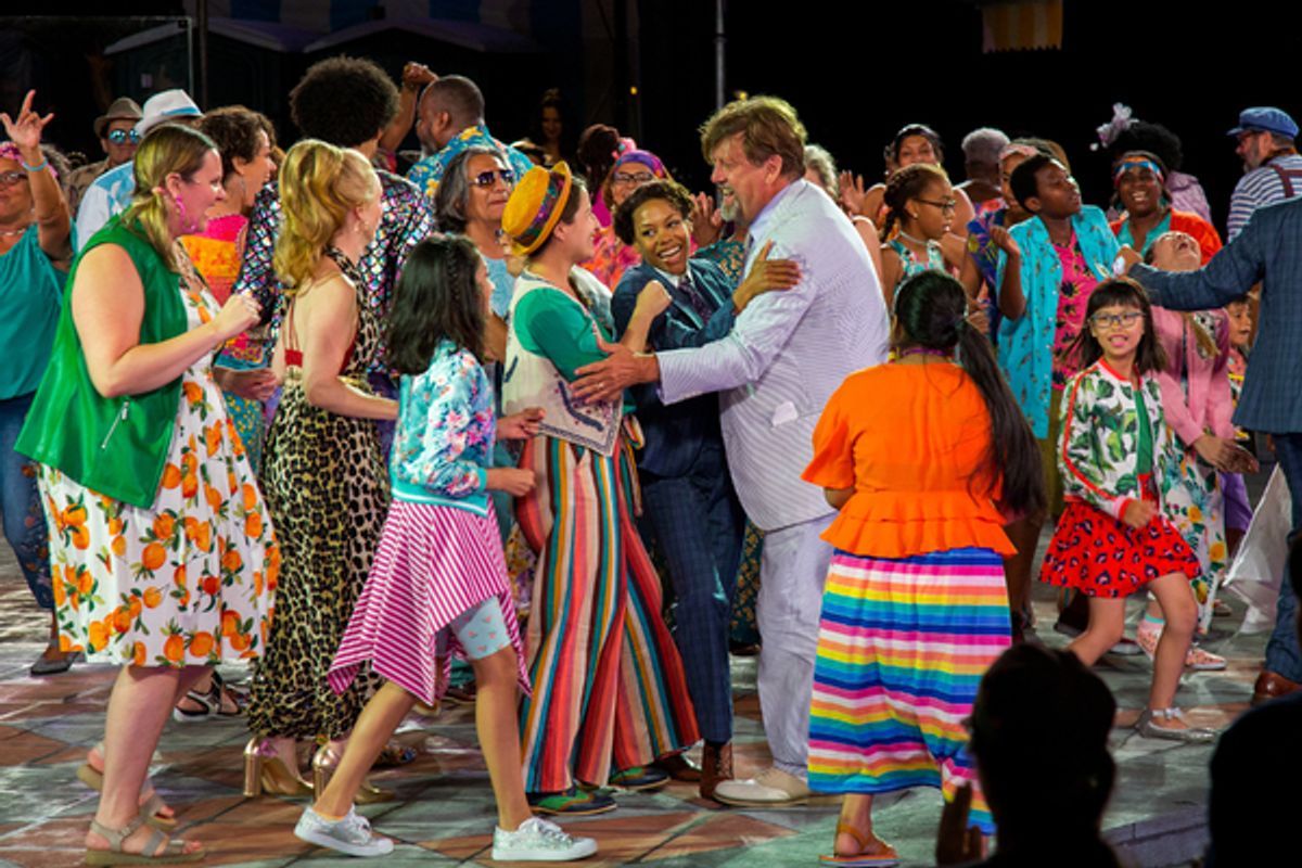 Oskar Eustis and the cast of TWELFTH NIGHT at 