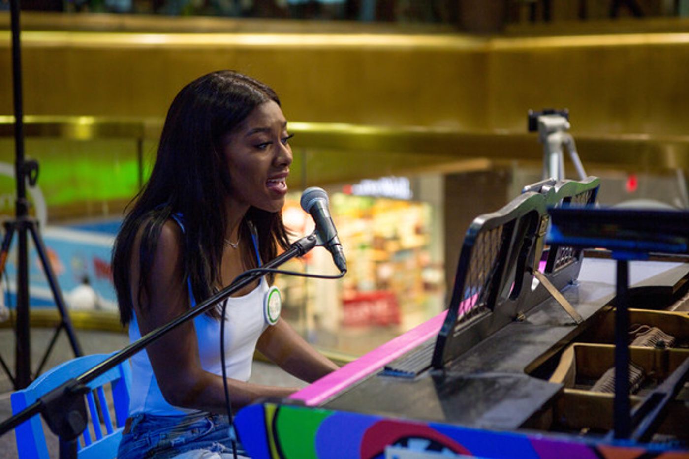 Nia Franklin, Miss New York 2018, Partners With Sing For Hope For A Day Of Music Nia Franklin, Miss New York 2018, Partners With Sing For Hope For A Day Of Music Image