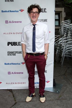 Carson Elrod @ BroadwayWorld Carson Elrod Photo