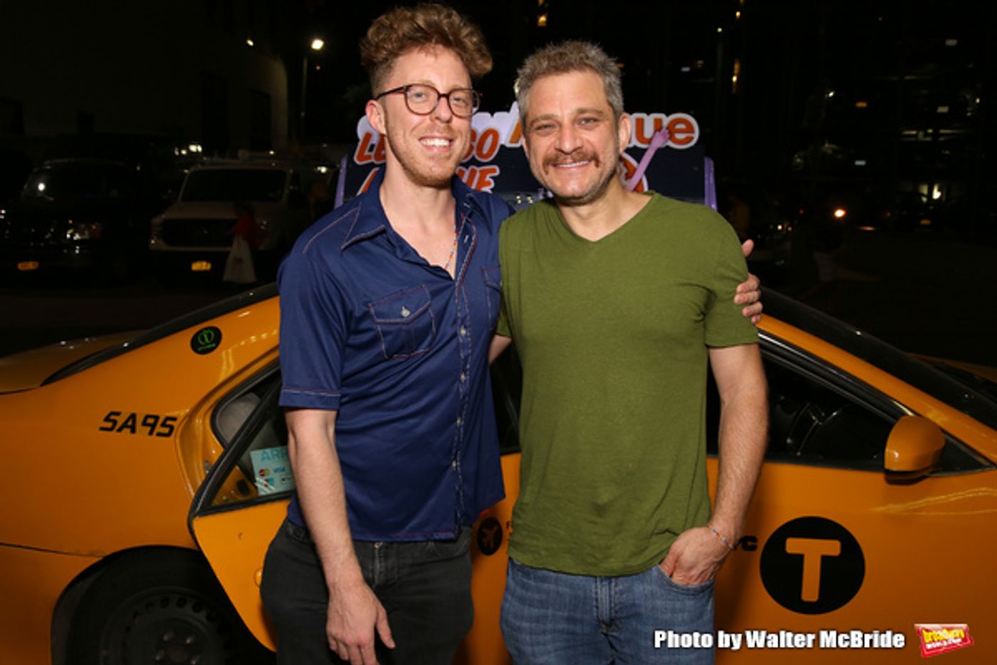 Photo Coverage: The Cast of AVENUE Q Arrives to 15th Anniversary Performance in Style  Image