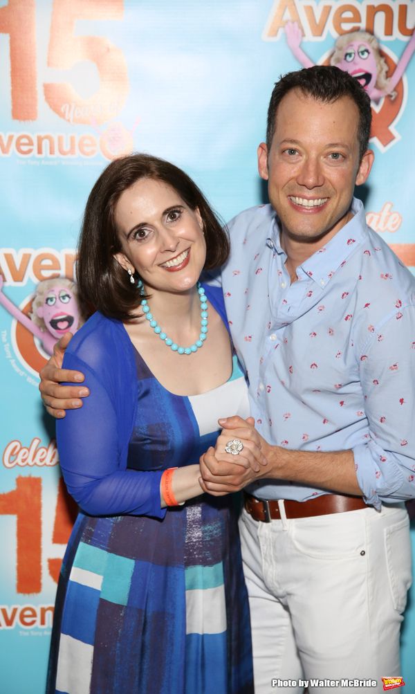 Photo Coverage: AVENUE Q Celebrates 15th Anniversary With Cake Before The Show — photo 17 of 69