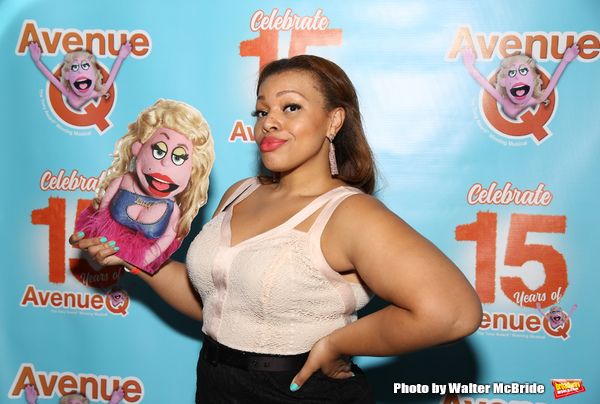 Photo Coverage: AVENUE Q Celebrates 15th Anniversary With Cake Before The Show — photo 37 of 69