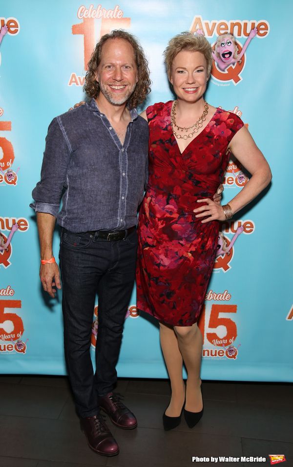 Photo Coverage: AVENUE Q Celebrates 15th Anniversary With Cake Before The Show — photo 59 of 69