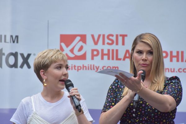 Photo Coverage: Disney Takes Over Broadway In Bryant Park - Performances From FROZEN, THE LION KING, and ALADDIN! — photo 4 of 49