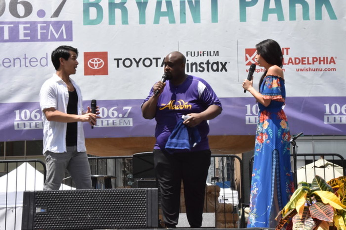 Photo Coverage: Disney Takes Over Broadway In Bryant Park - Performances From FROZEN, THE LION KING, and ALADDIN!  Image