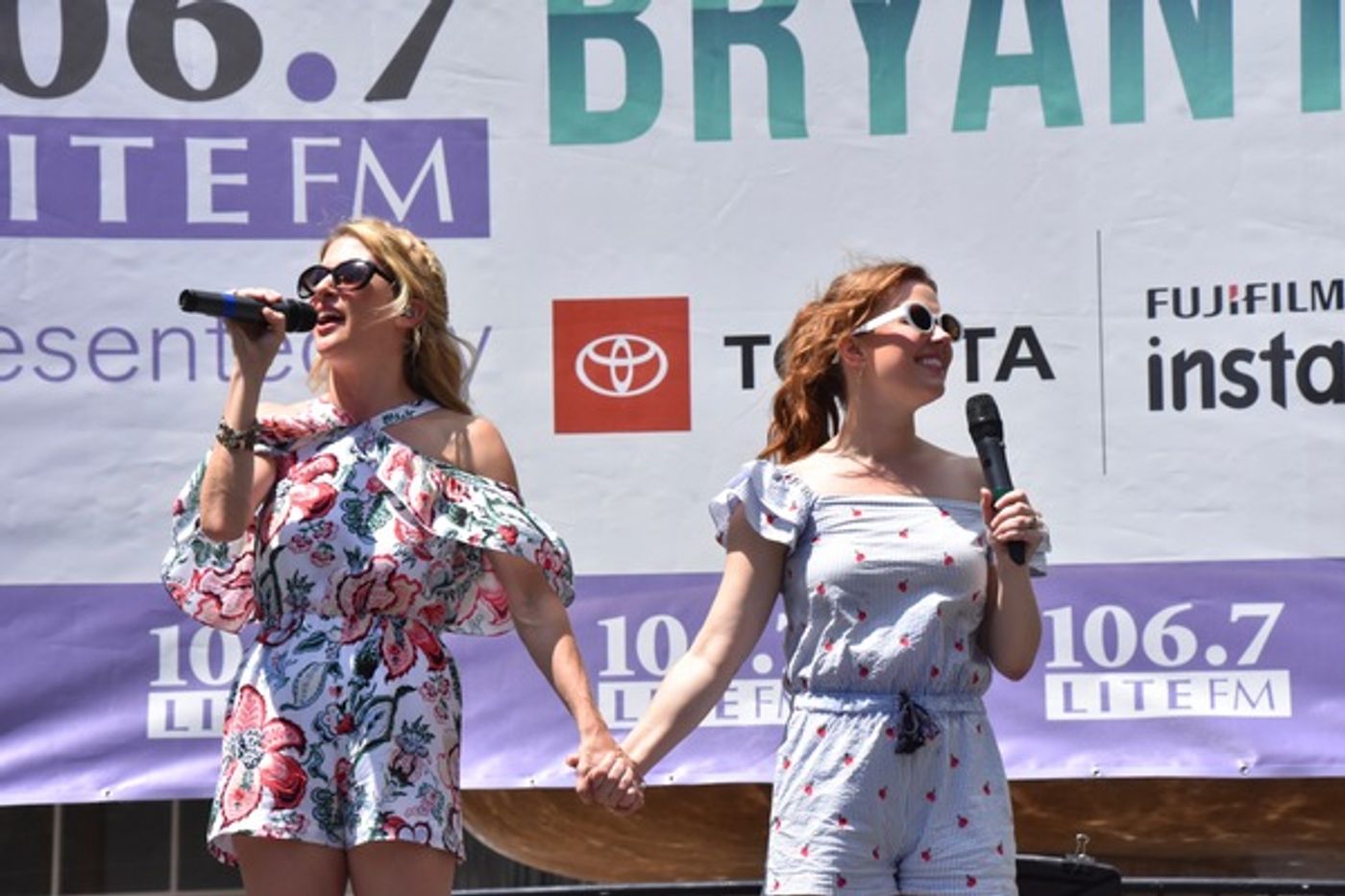 Photo Coverage: Disney Takes Over Broadway In Bryant Park - Performances From FROZEN, THE LION KING, and ALADDIN!  Image
