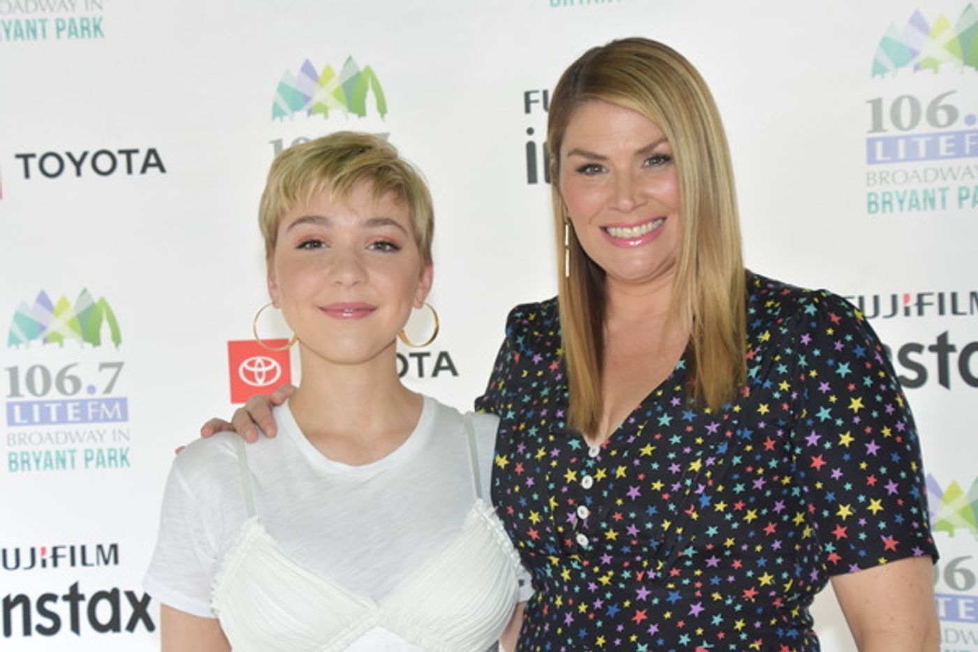 Photo Coverage: Disney Takes Over Broadway In Bryant Park - Performances From FROZEN, THE LION KING, and ALADDIN!  Image