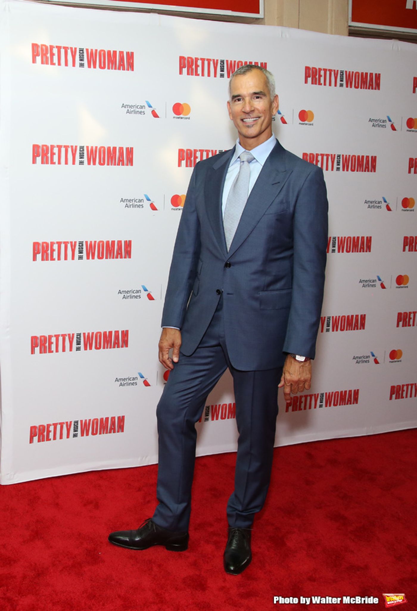Photo Coverage: Julia Roberts and the Family of Garry Marshall Arrive at Tribute Performance of PRETTY WOMAN  Image