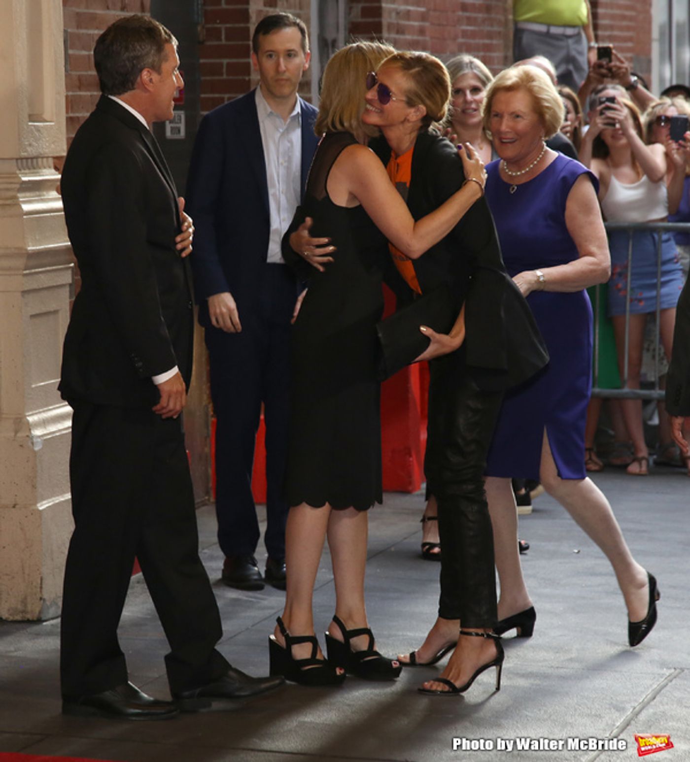 Photo Coverage: Julia Roberts and the Family of Garry Marshall Arrive at Tribute Performance of PRETTY WOMAN  Image