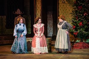 Emily Walton, Liana Hunt, Kathy Fitzgerald @ BroadwayWorld Emily Walton, Liana Hunt, Kathy Fitzgerald Photo