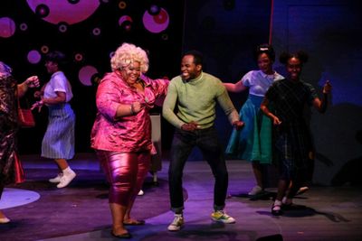 Eboni Muse (Motormouth Maybelle), Kenneth Mosley (Seaweed) and the Company of Hairspr Photo