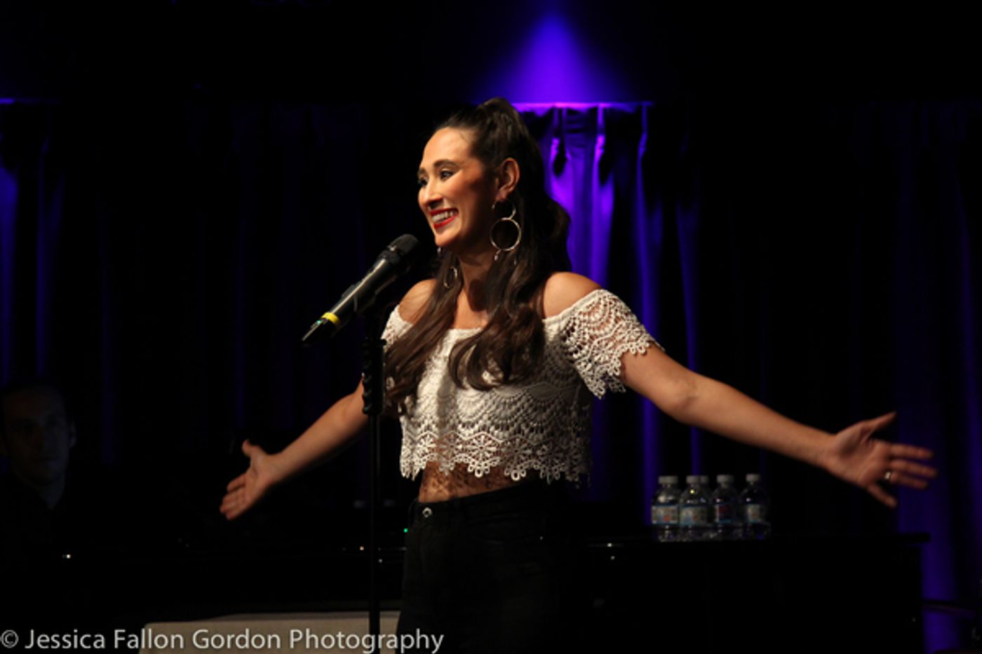 Photo Coverage: Katie Lynch Brings BACKSTAGE BITE: LIVE to The Green Room 42  Image