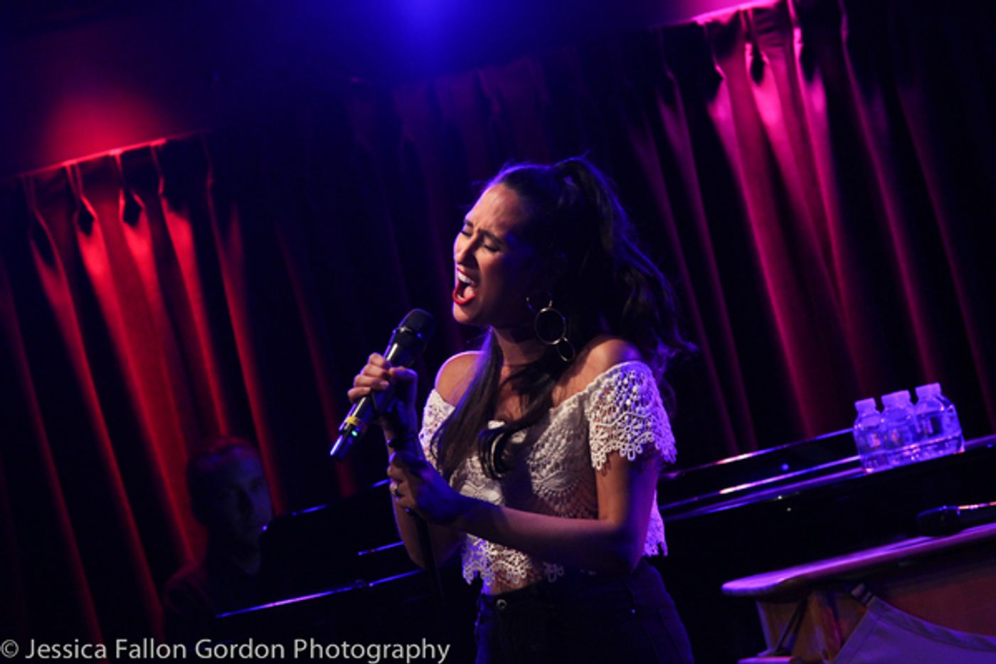 Photo Coverage: Katie Lynch Brings BACKSTAGE BITE: LIVE to The Green Room 42  Image