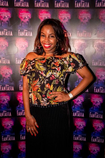 London Hughes Photo