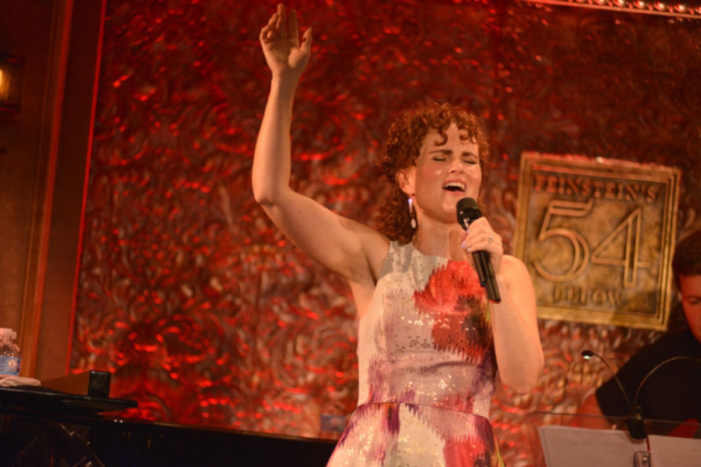 Photo Flash: Autumn Hurlbert Makes Feinstein's/54 Below Solo Debut  Image