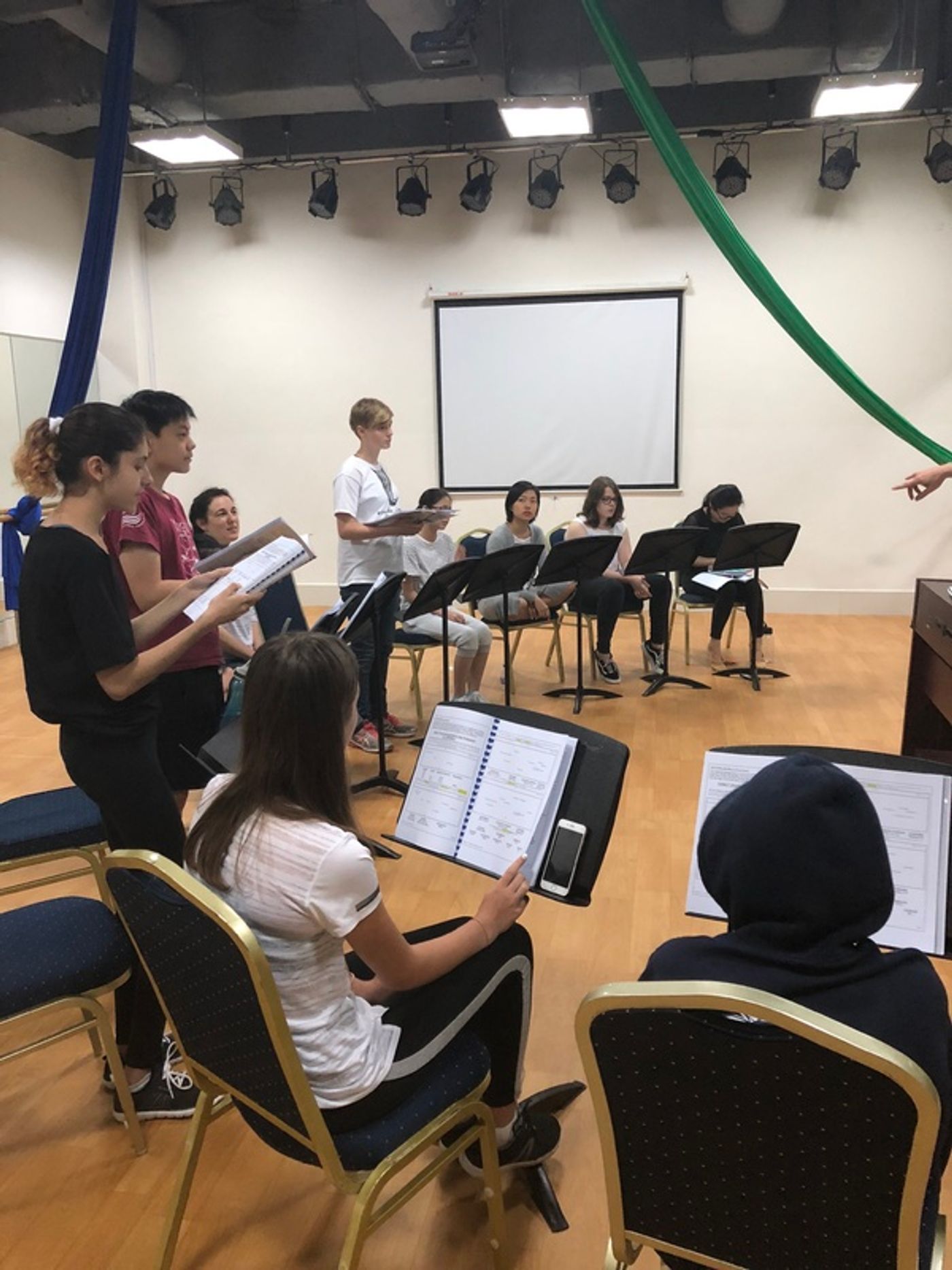 BWW Guest Blog: Passport to Broadway in Shanghai - Day 1  Image