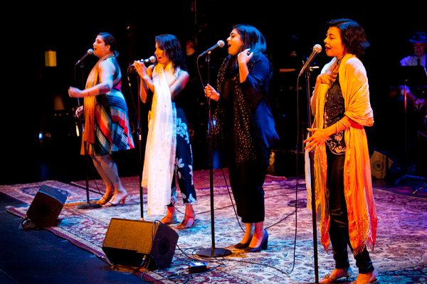 Kamala Sankaram, Meetu Chilana, Kuhoo Verma and Angel Desai Photo