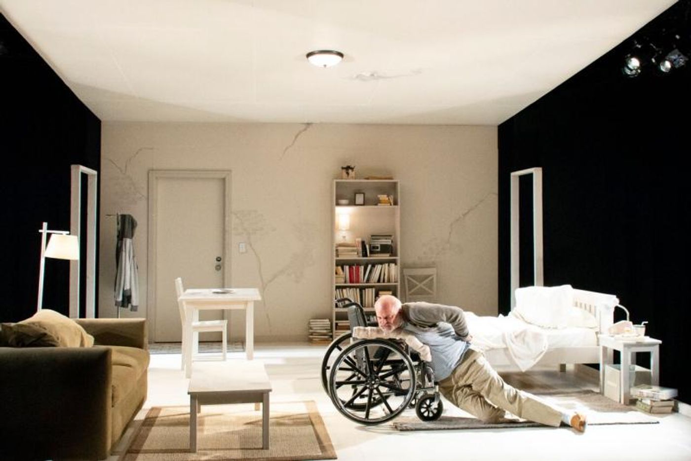 Review: THE RULES OF CHARITY at Sound Theatre Company  Image