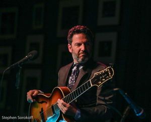 John Pizzarelli Photo