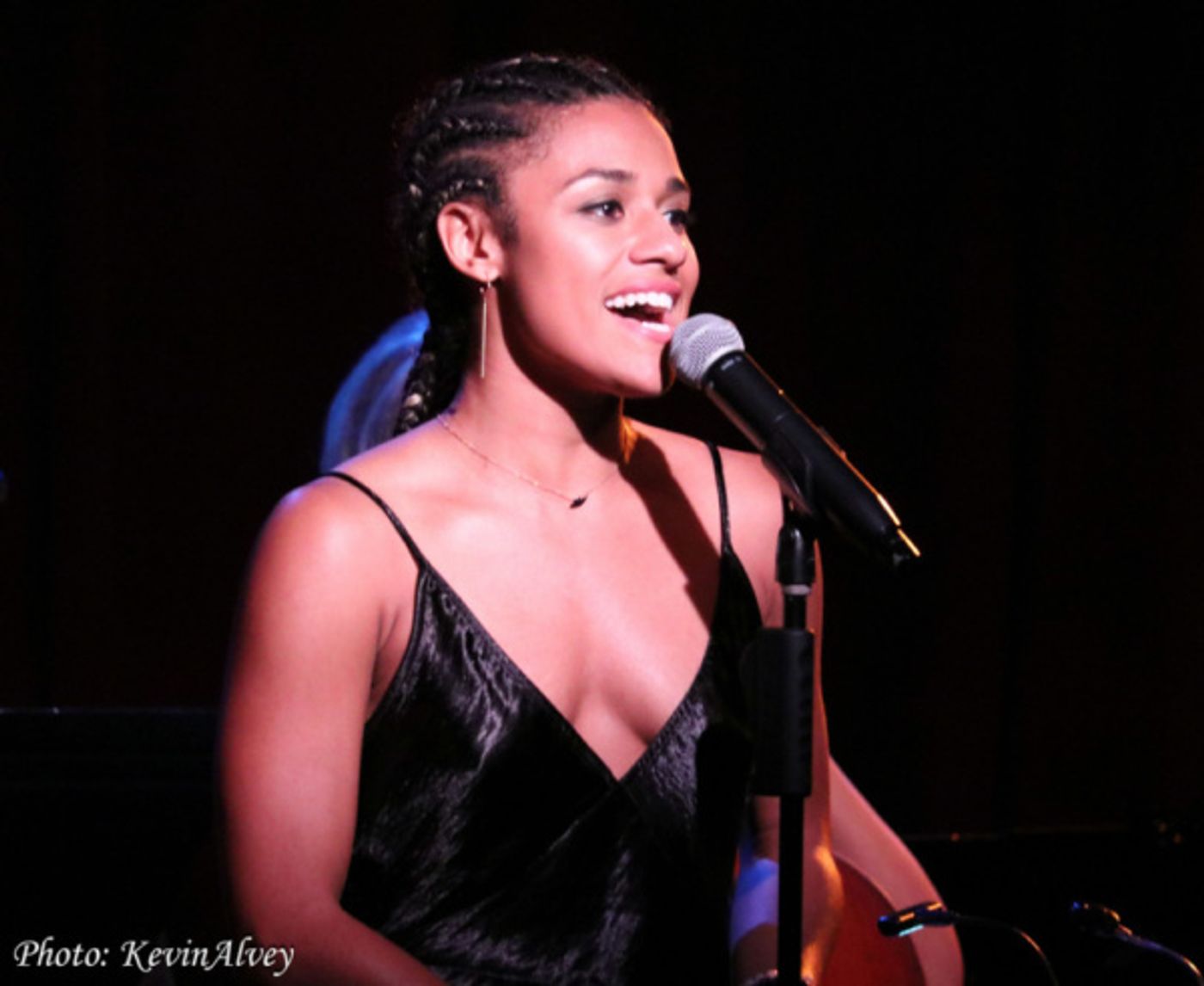 Photo Flash: Mairi Dorman-Phaneuf Hosts 'More About The Melody' at Birdland  Image