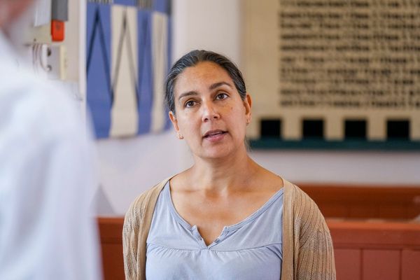 Liz Jadav Photo