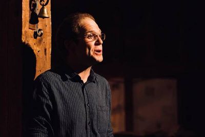             Matt Passetto as Bruce Bechdel. Photo by Cody Lee Miller
 Photo