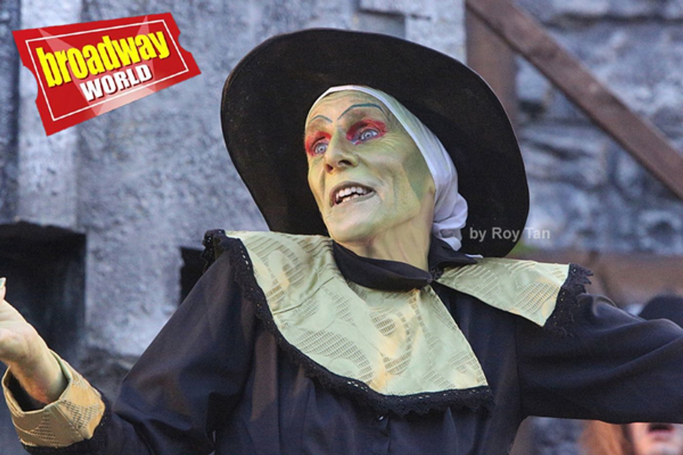 Photo Flash: First Look at the Double Bill of KING ARTHUR And THE WONDERFUL WIZARD OF OZ At The London Scoop By Free Open Air Theatre  Image