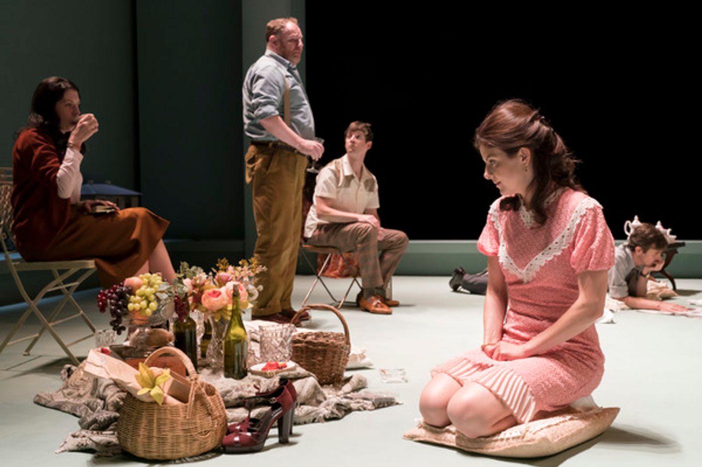 Photo Flash: First Look at ARISTOCRATS at the Donmar  Image