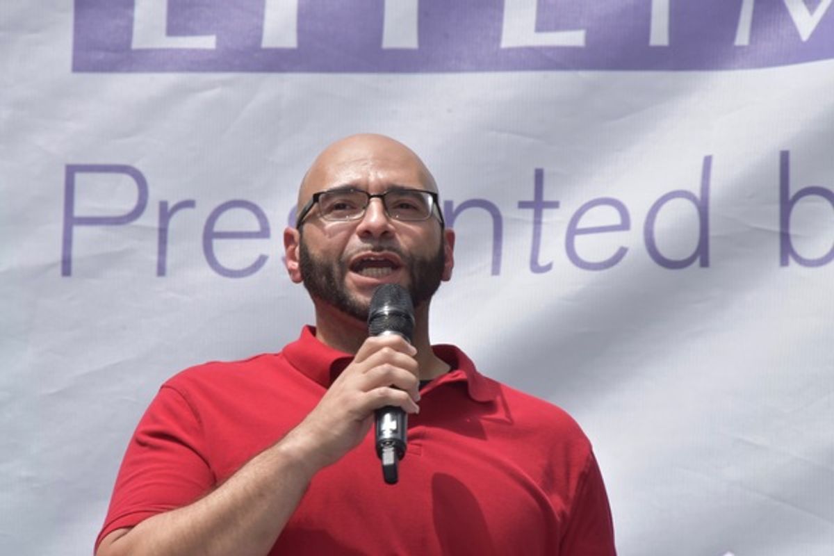 106.7 Lite FM's Victor Sosa at 