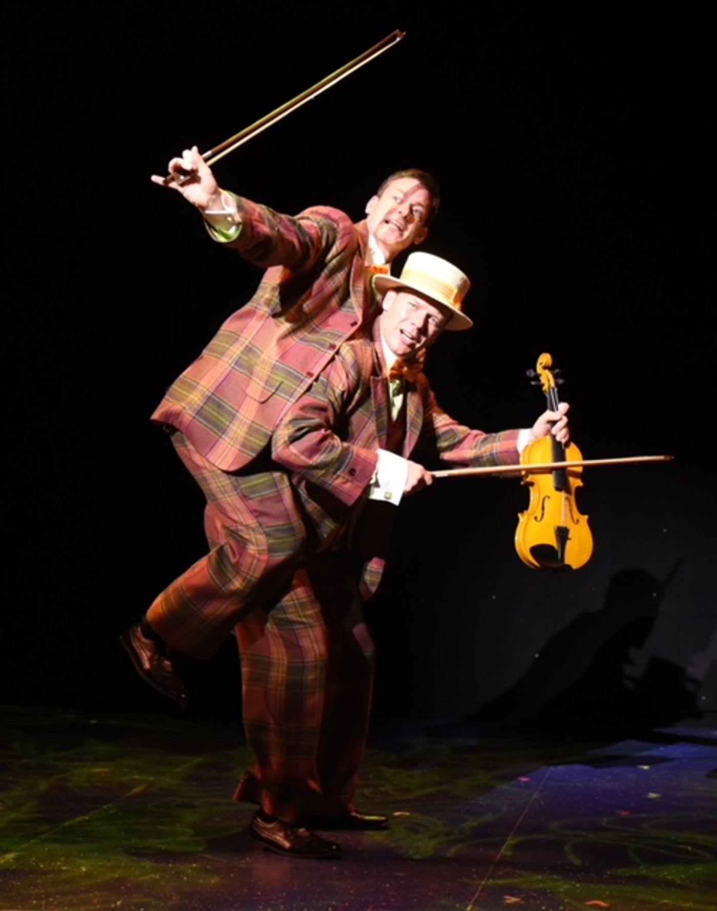 Review: MSMT Brings Glitter of Hollywood's Golden Age to the Pickard Stage  Image