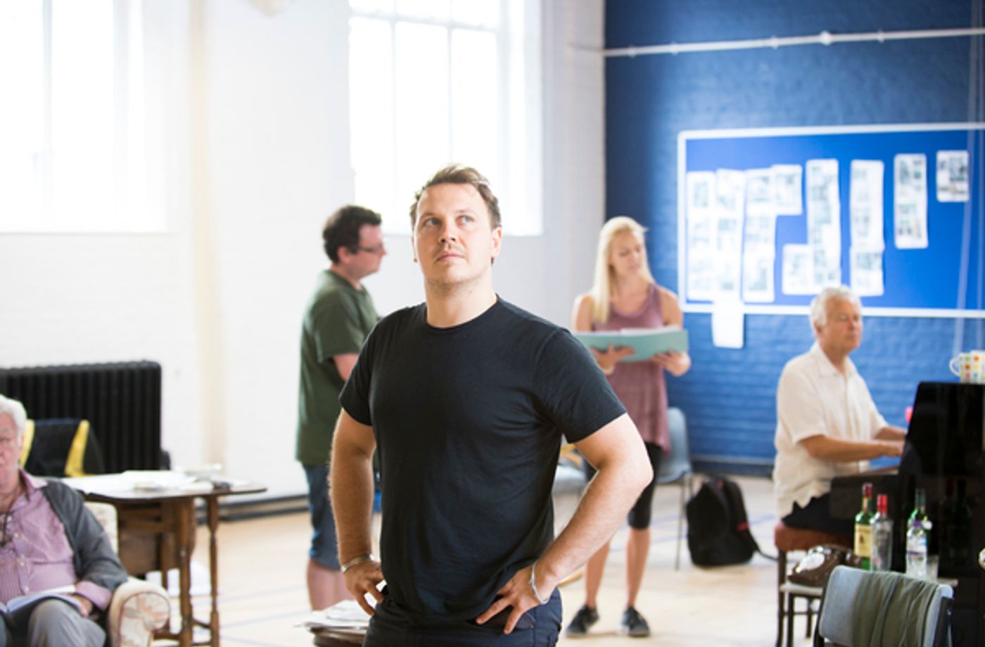 Photo Flash: Inside Rehearsal For Alan Bennett's THE HABIT OF ART  Image
