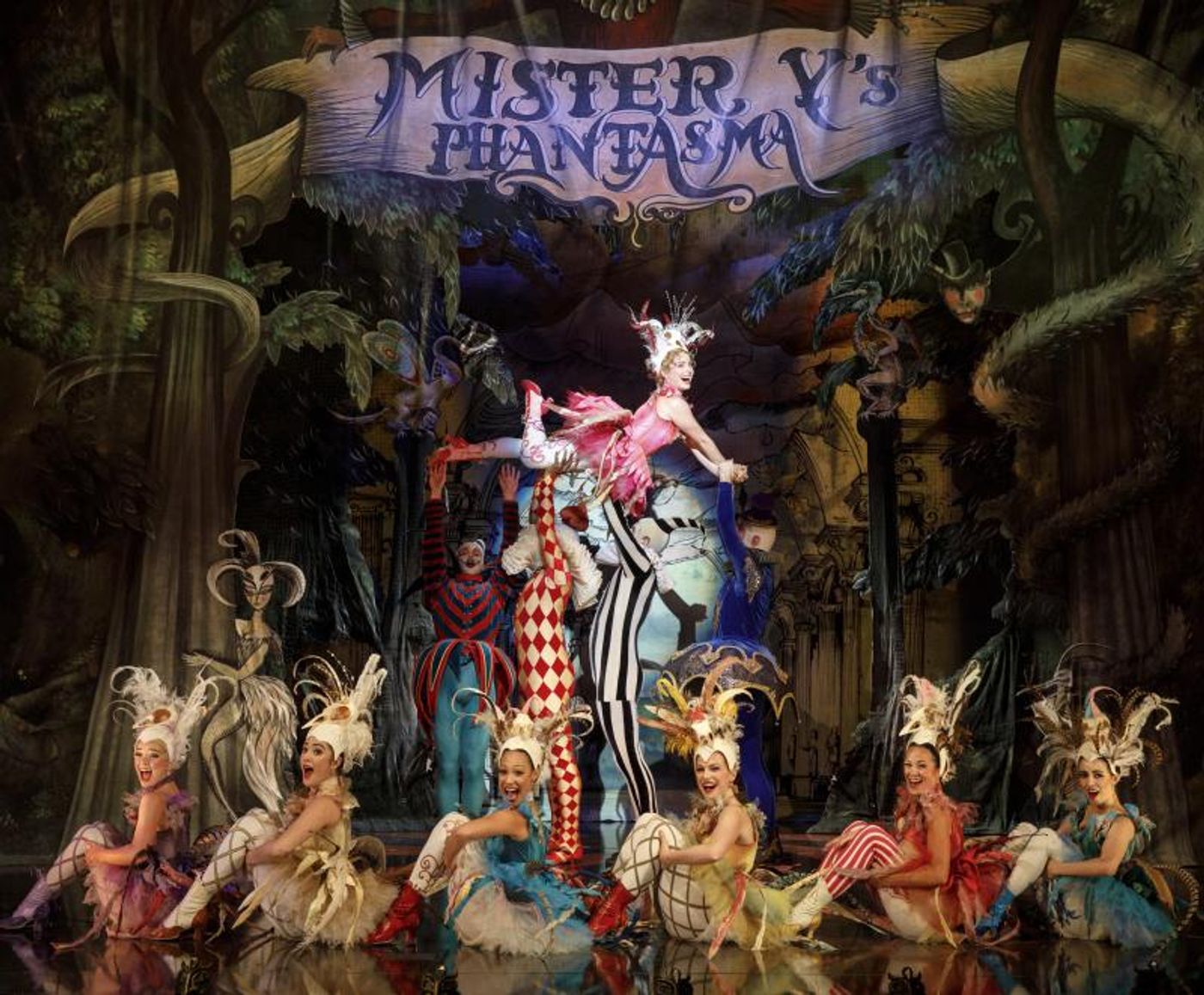 Review: LOVE NEVER DIES at Starlight Theatre  Image