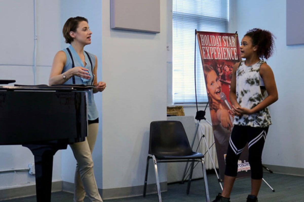 Jenn reunited with her former School Of Rock castmate Gianna Harris to help her channeling her own memories in an emotional performance of Everything I Know.  at 