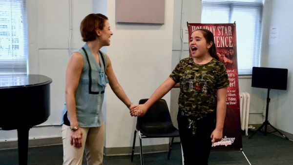Jenn Gambatese danced with first-timer Ariadna Sahagun (Mexico) to make her feel at… Photo