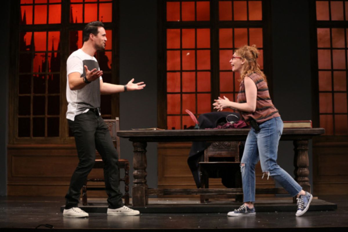 Brett Dalton as Jake and Andrea Syglowski as Roxanne at 