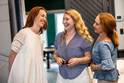 Kira Guloien, Rielle Braid, Donna Garner. Photo by Dahlia Katz Photo