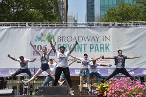 Gerard Canonico, Kaitlyn Carlson, Jason SweetTooth Williams, Tiffany Mann, Lauren Mar Photo