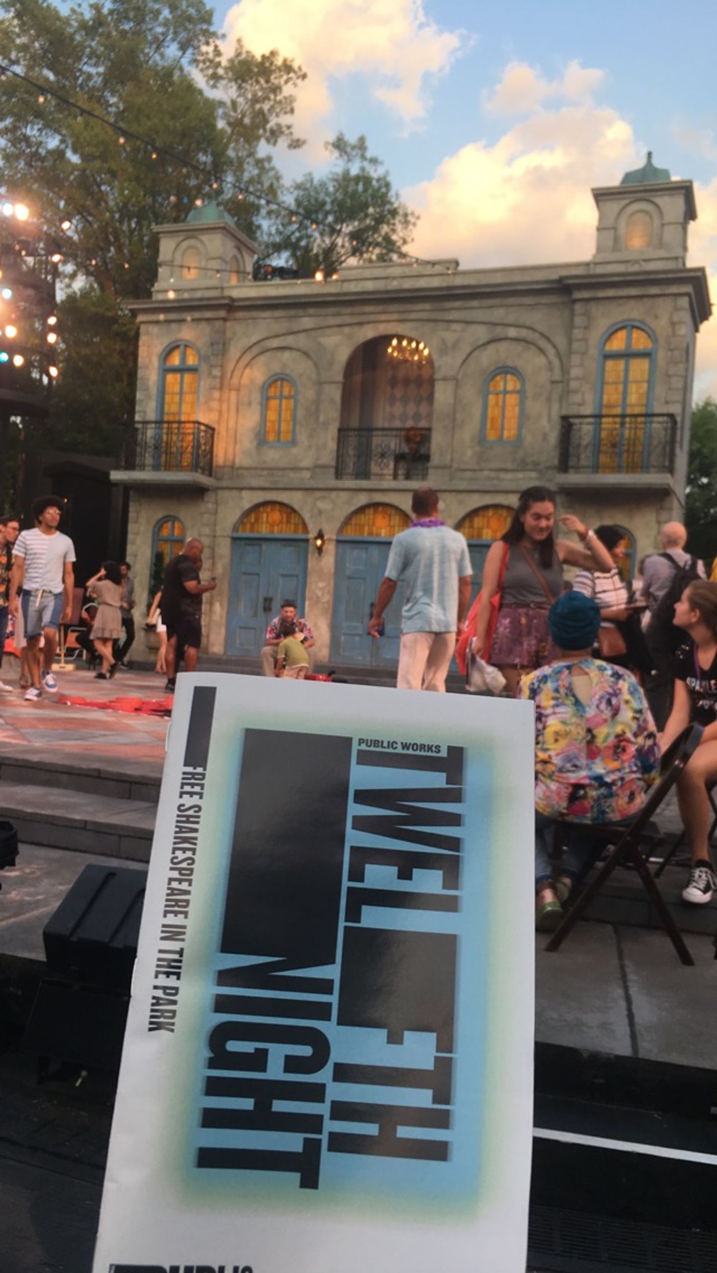 BWW First Person: What's It Like Waiting in Line for Shakespeare in the Park Tickets?  Image