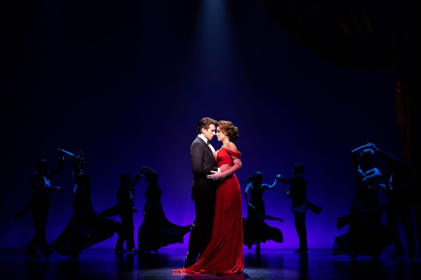 Review: Bland PRETTY WOMAN Is Not An Affair To Remember  Image