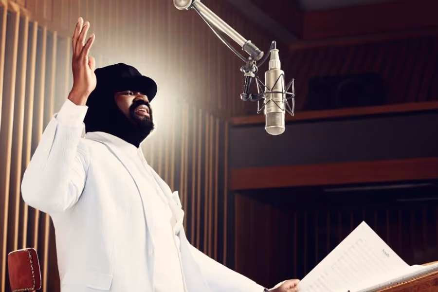 Review: SAVION GLOVER & GREGORY PORTER  - SOPHISTICATED RHYTHMS N' JAZZY BLUES NAT KING COLE STYLE at The Hollywood Bowl Image