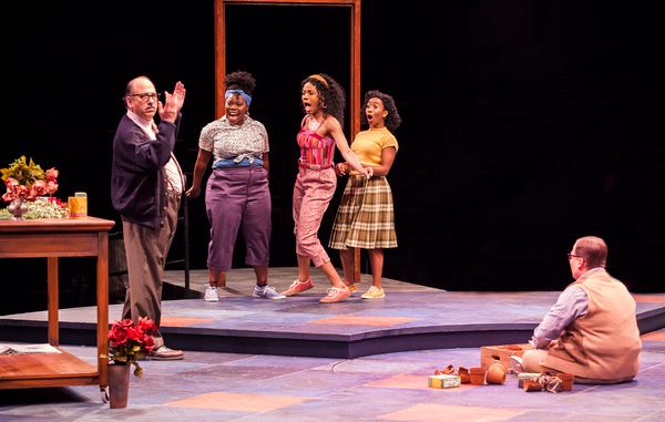 Michael Kostroff as Mushnik, Zonya Love as Crystal, Zuri Washington as Ronnette, Dest Photo