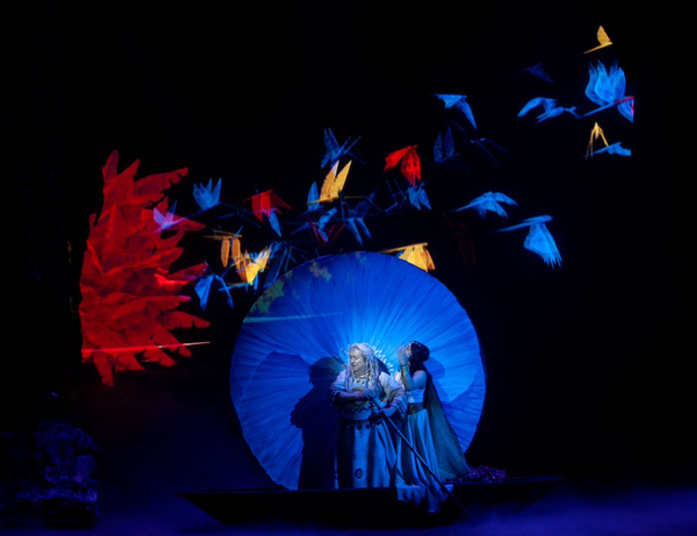 PHOTO FLASH: Broadway's Luis Salgado ELLA ES COLOMBIA Opens in Bogota  Image